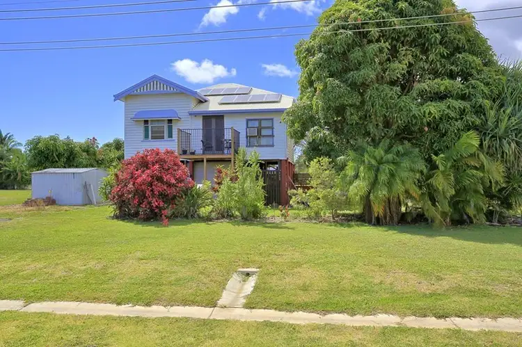 18 Duffy Street, Burnett Heads QLD 4670