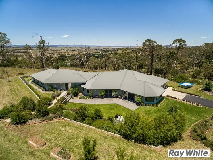98 Lynland Drive, Armidale NSW 2350