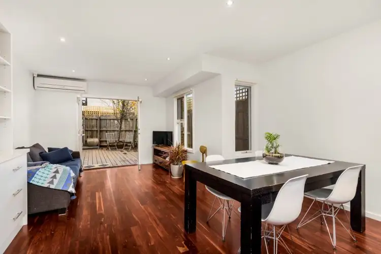 2/84 South Crescent, Northcote VIC 3070
