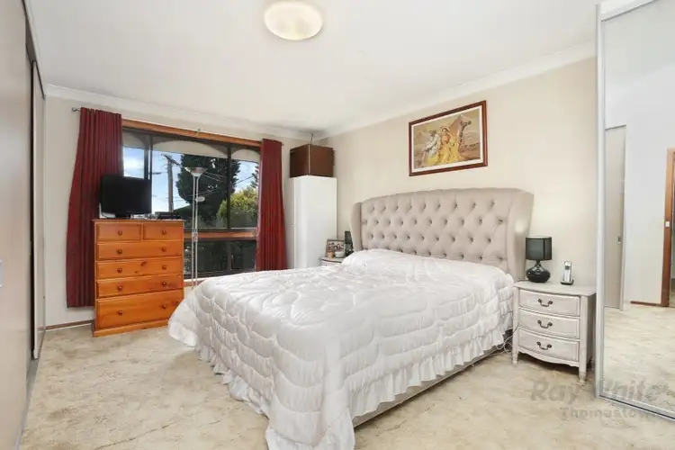 Sixth view of Homely house listing, 6 Guam Court, Lalor VIC 3075