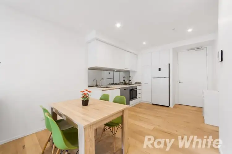 Fourth view of Homely apartment listing, 08/17-21 Queen Street, Blackburn VIC 3130