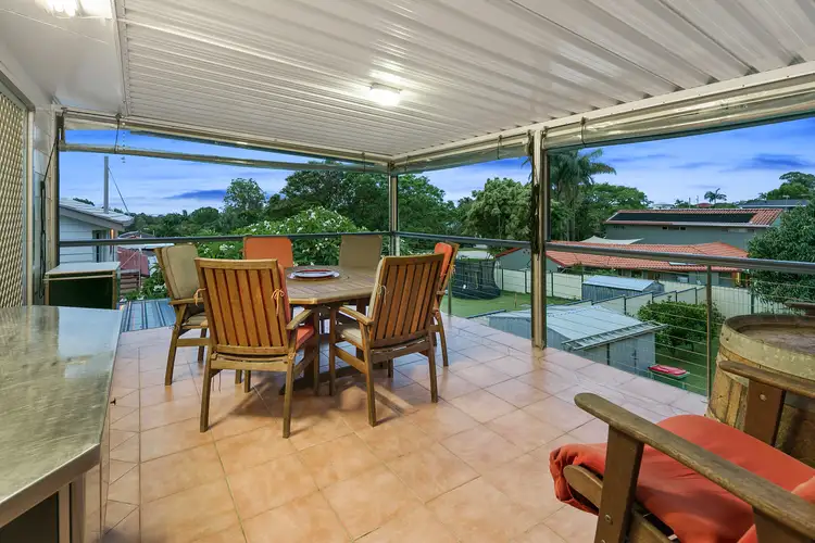 3 Parakeet Street, Birkdale QLD 4159