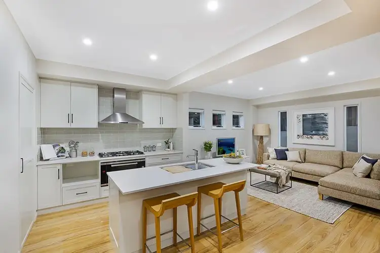 Third view of Homely townhouse listing, 2/11B Barry Street, Mount Lofty QLD 4350