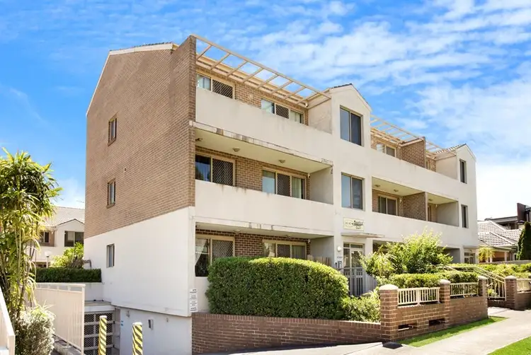 9/85-87 Mountford Avenue, Guildford NSW 2161