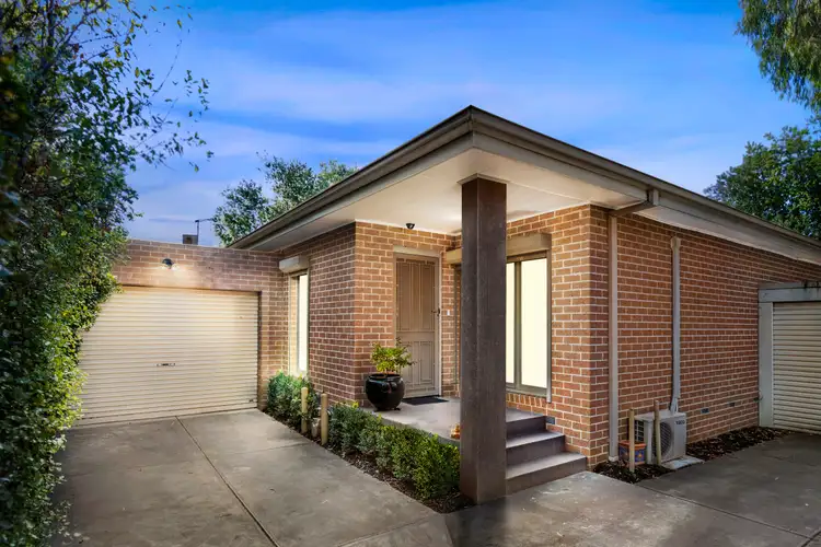 2/15 Tullius Avenue, Oakleigh East VIC 3166
