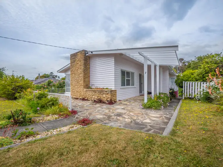7 Kelvedon Avenue, Taroona TAS 7053