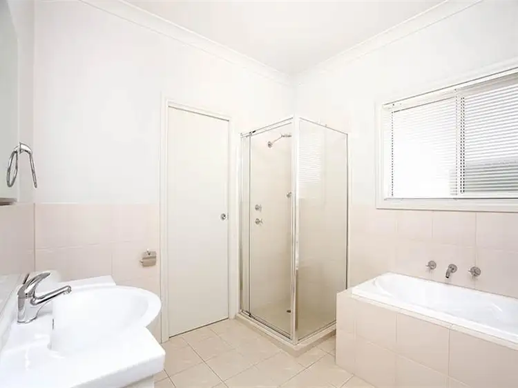 Seventh view of Homely house listing, 6/372 Main North Road, Clare SA 5453