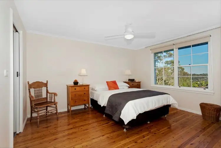 Fifth view of Homely house listing, 5 Gilliana Place, Frenchs Forest NSW 2086