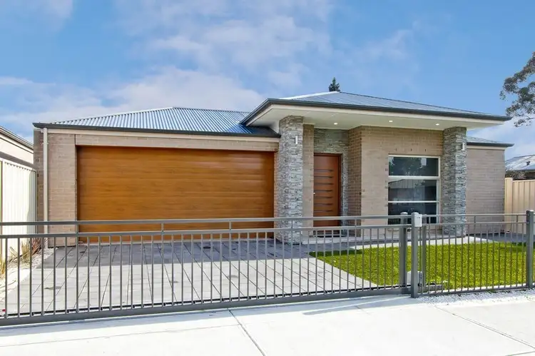 23 Rickaby Street