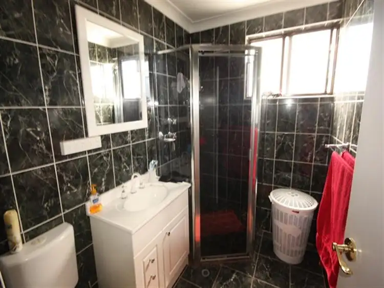 Fourth view of Homely townhouse listing, 4/5 Amaranthus Place, Macquarie Fields NSW 2564