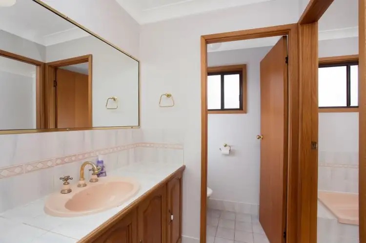 Sixth view of Homely house listing, 1 Robertson Close, Dungog NSW 2420