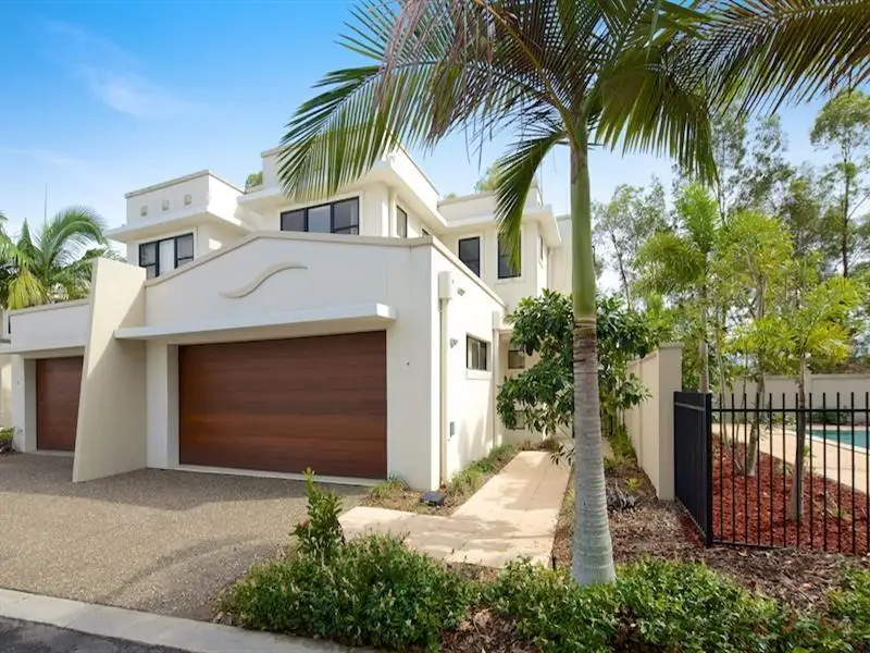 Main view of Homely townhouse listing, 1/368 Pine Ridge Road, Coombabah QLD 4216