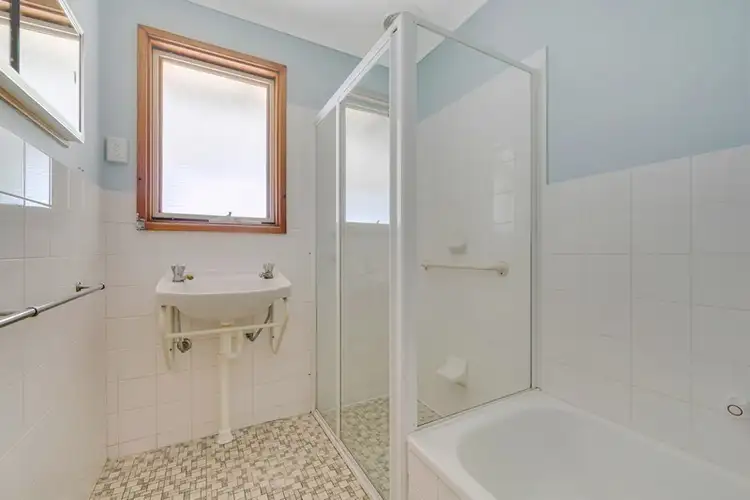 Fifth view of Homely house listing, 4 Tyalla Court, Munno Para SA 5115