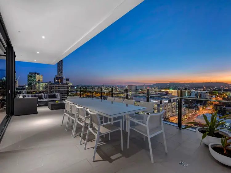 Second view of Homely apartment listing, 1601/477 Boundary Street, Spring Hill QLD 4000
