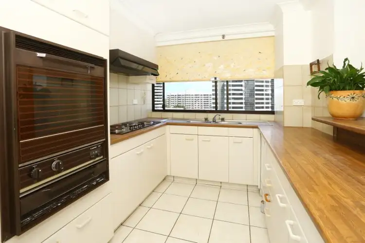 Fourth view of Homely apartment listing, 7D 'Beach Haven' 1 Albert Avenue, Broadbeach QLD 4218