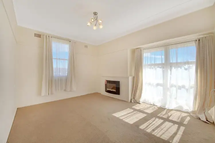 Seventh view of Homely house listing, 10 Churchill Street, Goulburn NSW 2580