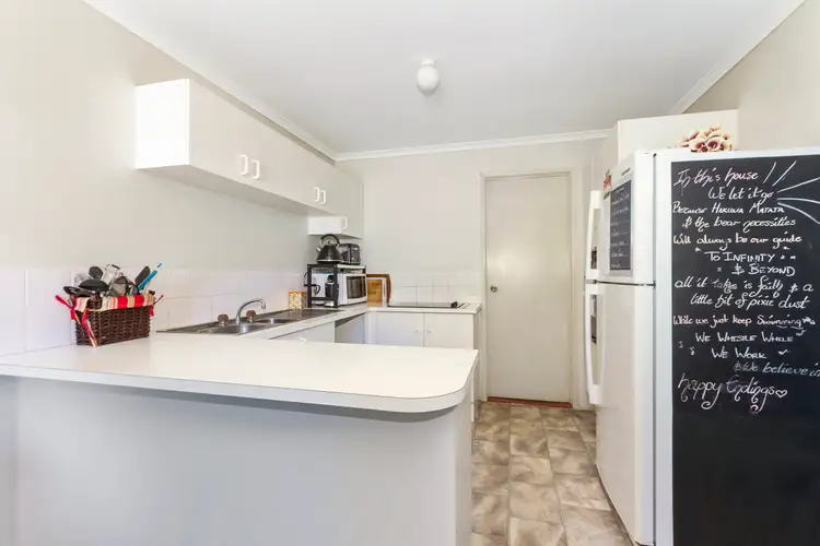 Fifth view of Homely other listing, 2/7 Cassandra Crescent, Labrador QLD 4215