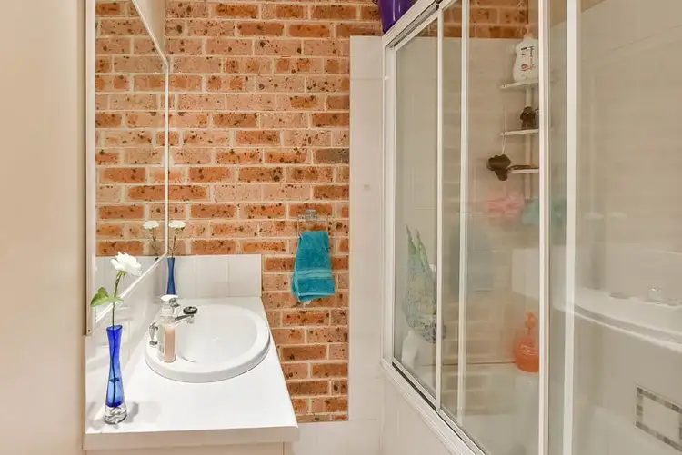 Sixth view of Homely house listing, 2/11 Pontiac Place, Ingleburn NSW 2565