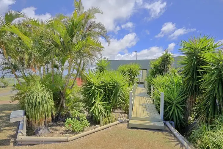 Sixth view of Homely house listing, 9 Hilltop Avenue, Qunaba QLD 4670