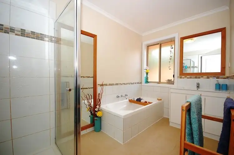 Fourth view of Homely unit listing, 1/13 Hereford Road, Mount Evelyn VIC 3796