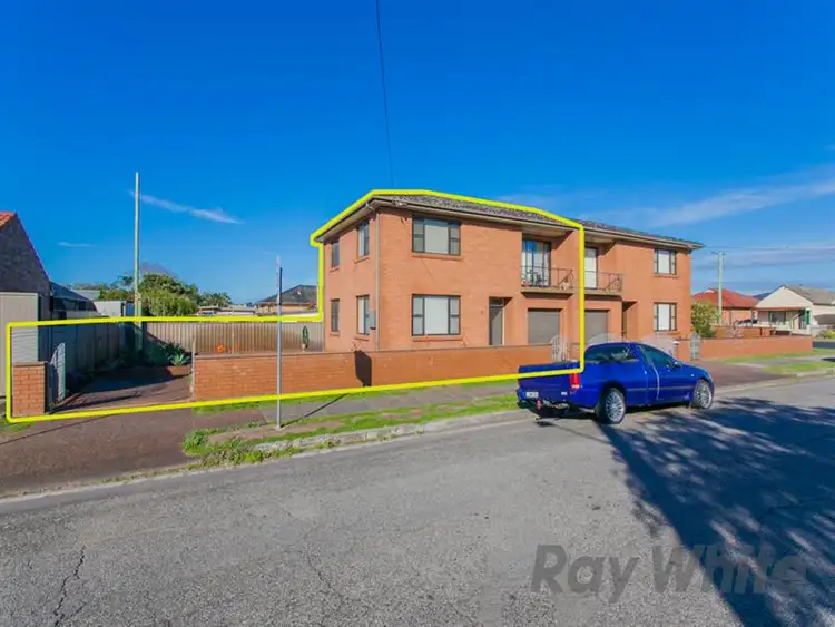 Main view of Homely townhouse listing, 187 Beaumont Street, Hamilton NSW 2303