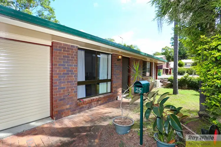25 Quinnia Court, Ferny Hills QLD 4055