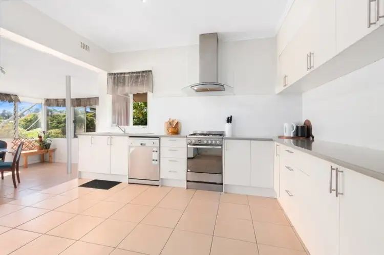 Fourth view of Homely house listing, 885 Princes Way, Drouin VIC 3818