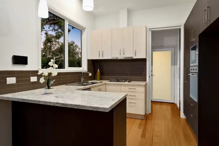 Third view of Homely house listing, 2/21 Belle Crescent, Mordialloc VIC 3195