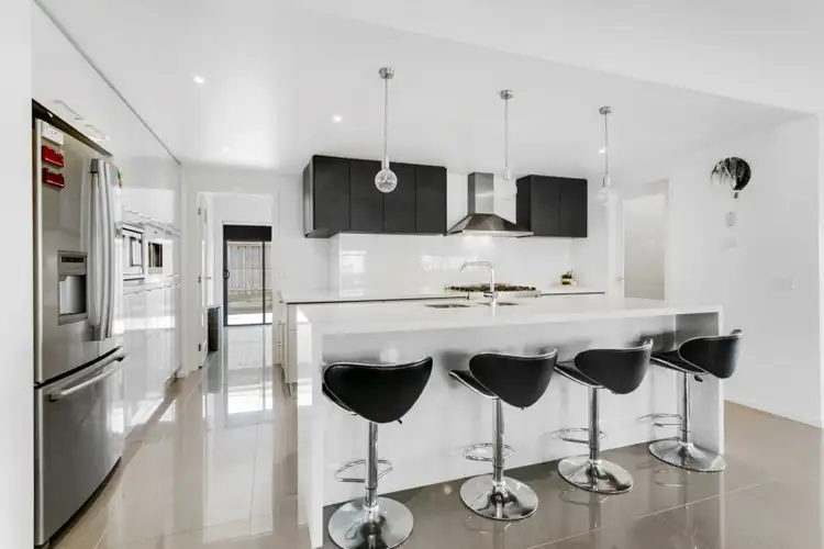 Seventh view of Homely house listing, 3 Dundass Grove, Botanic Ridge VIC 3977