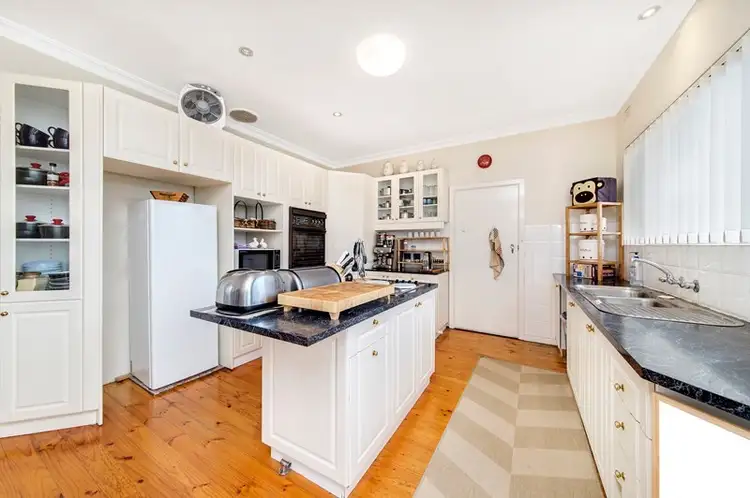 Third view of Homely house listing, 32 Gilmore Place, Queanbeyan NSW 2620