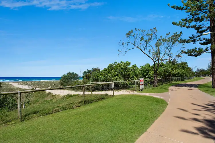 4/142 Pacific Parade, Bilinga QLD 4225
