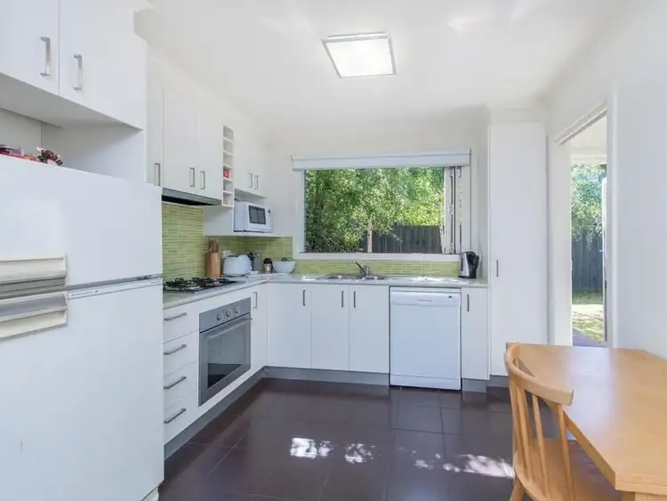 2/40 Glenola Road, Chelsea VIC 3196