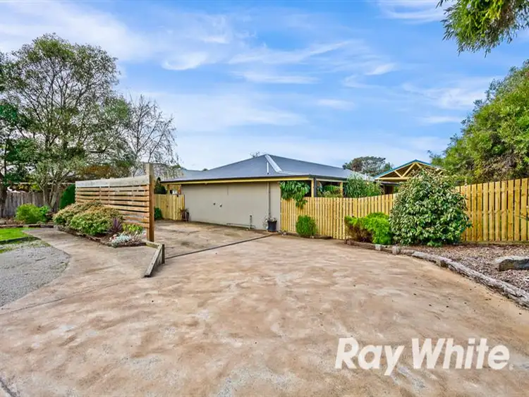 Second view of Homely house listing, 3 Michelle Drive, Hastings VIC 3915