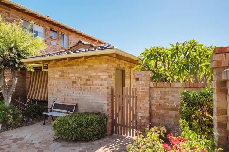 Fourth view of Homely villa listing, 91/7 Harman Road, Sorrento WA 6020