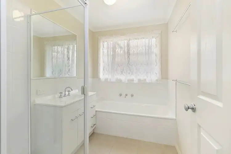 Seventh view of Homely house listing, 21 Bellagio Court, Whittington VIC 3219