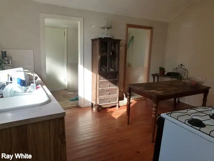 Sixth view of Homely house listing, 18 Hill Street, Forbes NSW 2871