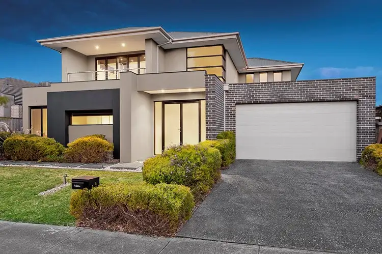 18 Burdekin Boulevard, Waterways VIC 3195