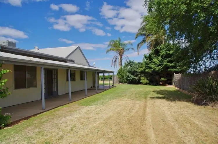 86 Tareena Street, Renmark SA 5341