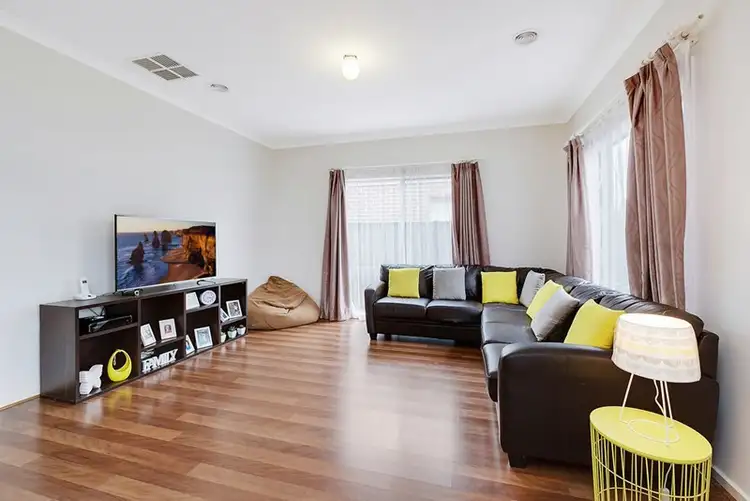 Fifth view of Homely house listing, 17 Yumbarra Parade, Wollert VIC 3750