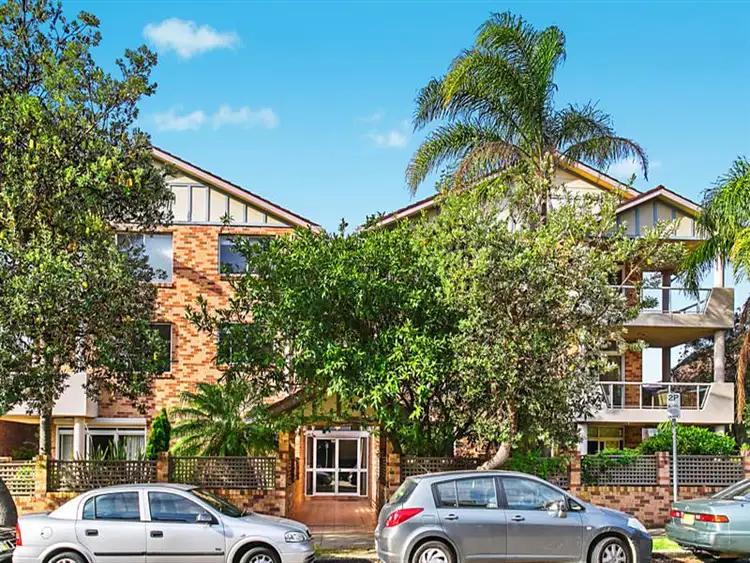 Main view of Homely apartment listing, 9/58 Curlewis Street, Bondi Beach NSW 2026