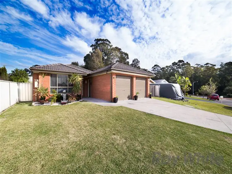 15 Glendore Parade, Maryland NSW 2287