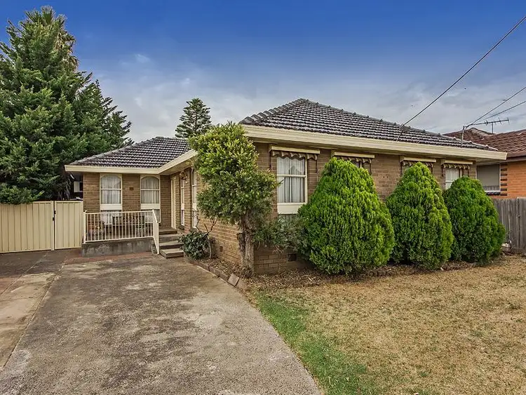 6 Santiago Street, St Albans VIC 3021