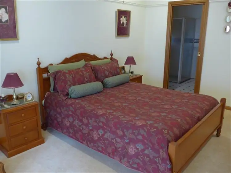 Fifth view of Homely house listing, 3 Schaefer Drive, Loxton SA 5333