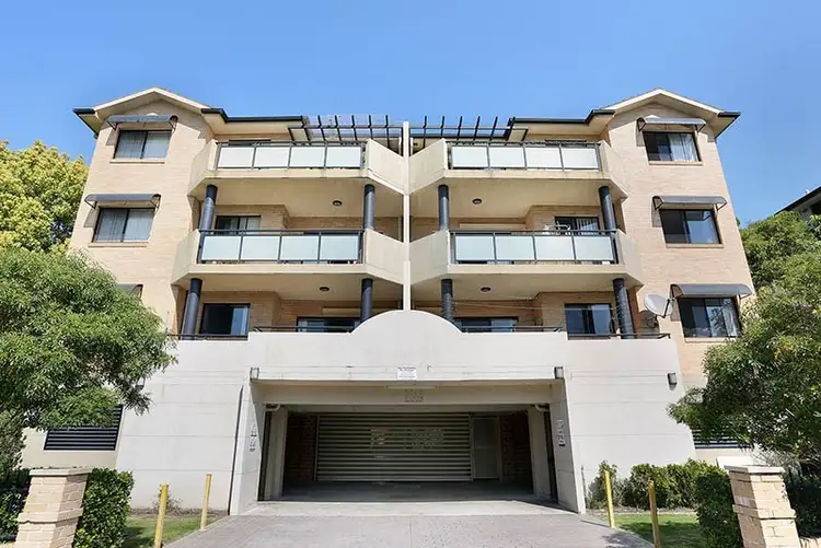 3/55-57 Harris Street, Fairfield NSW 2165