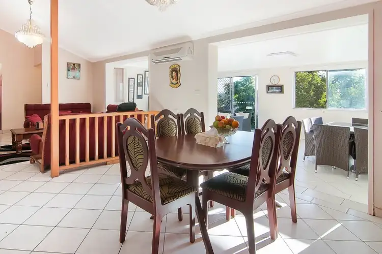 Fifth view of Homely house listing, 2 Ashton Place, Doonside NSW 2767