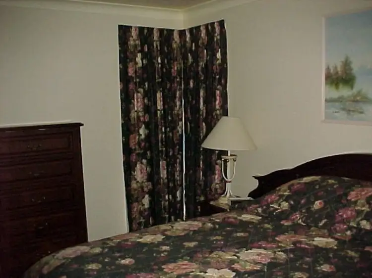 Fifth view of Homely house listing, 9 Bates Avenue, Glen Innes NSW 2370