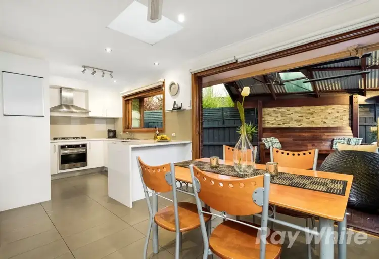 Fifth view of Homely house listing, 31 Stradella Avenue, Vermont South VIC 3133