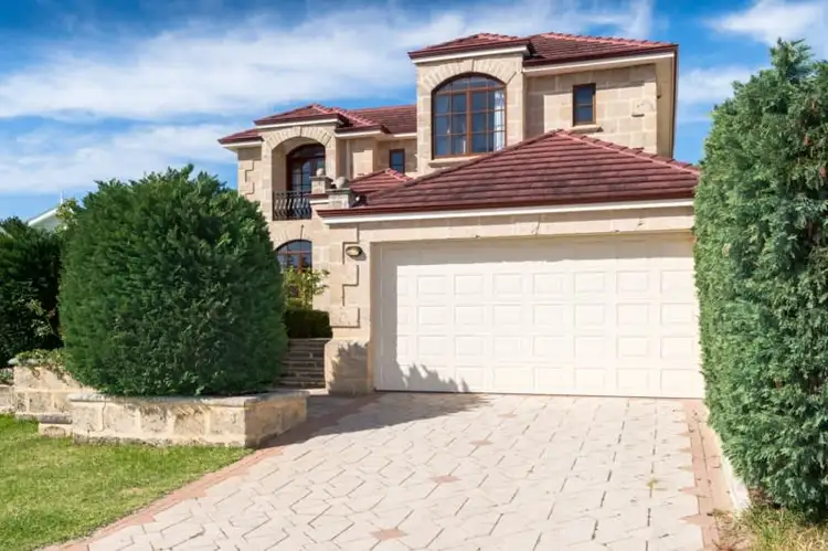 3 Greenberry Close, Mount Claremont WA 6010