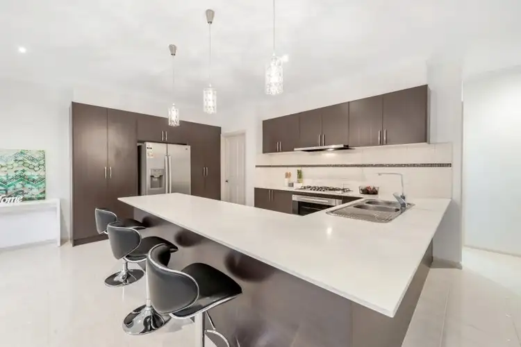 Second view of Homely house listing, 31 Thorngrove Avenue, Craigieburn VIC 3064