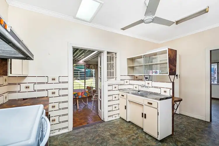 Seventh view of Homely house listing, 208 Lillian Avenue, Salisbury QLD 4107